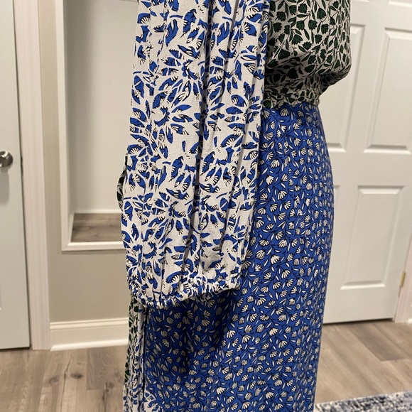 Floral Wrap Flare Dress - Picture 11 of 16